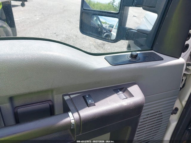 Ford F-550 Xl