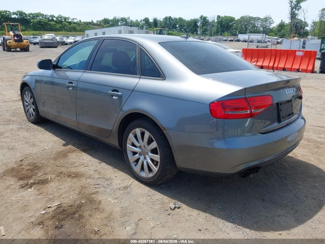 Audi A4 2.0t Premium