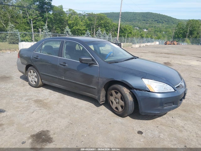 Salvage Honda Accord Image