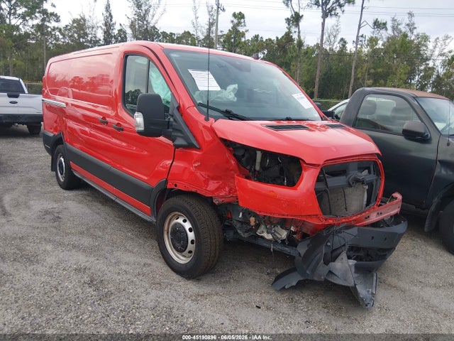 Salvage Ford Transit Image