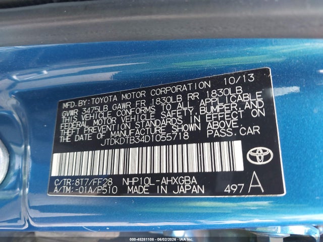 Toyota Prius c Three