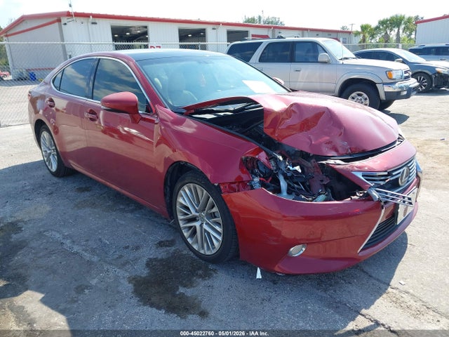 Salvage Lexus Es Image