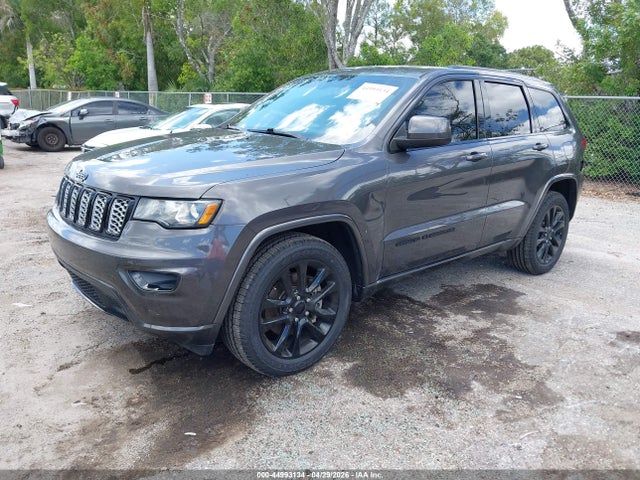 Jeep Grand Cherokee Laredo X 4x2