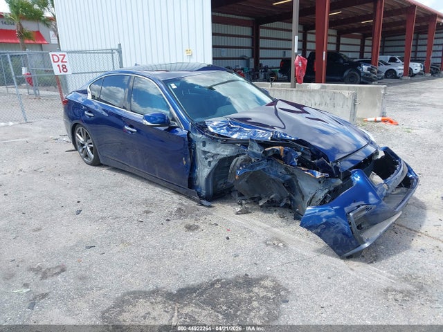 Salvage INFINITI Q50 Image