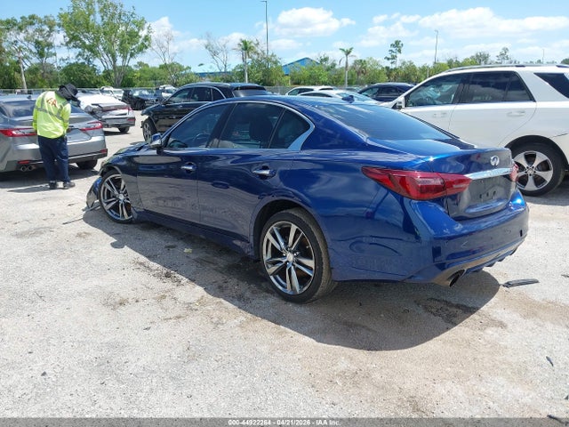 INFINITI Q50 3.0t Signature Edition