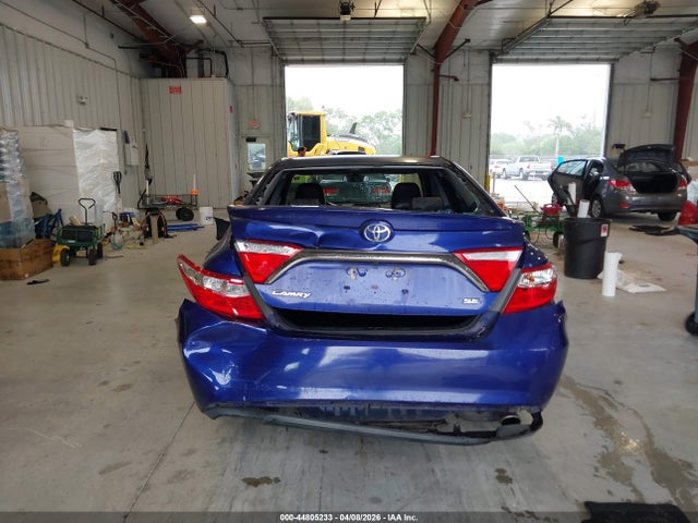 Toyota Camry Se