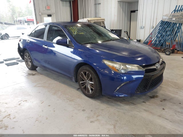 Salvage Toyota Camry Image