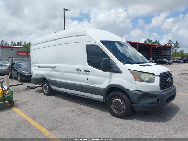 Salvage Ford Transit Image