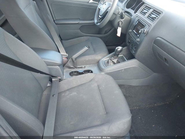 Volkswagen Jetta 1.4t S
