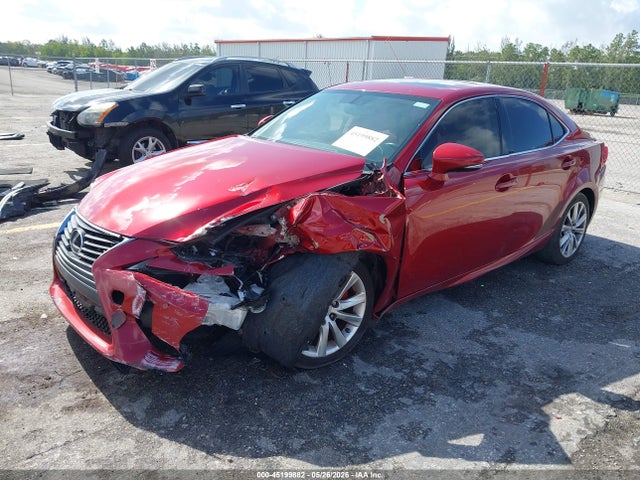 Lexus Is