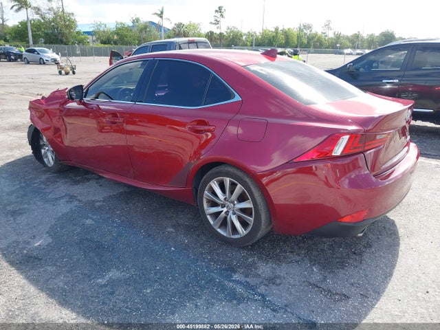 Lexus Is