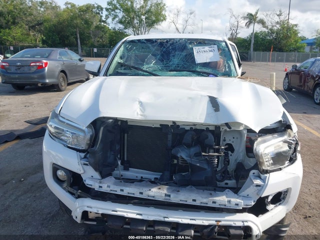 Toyota Tacoma Sr5 V6