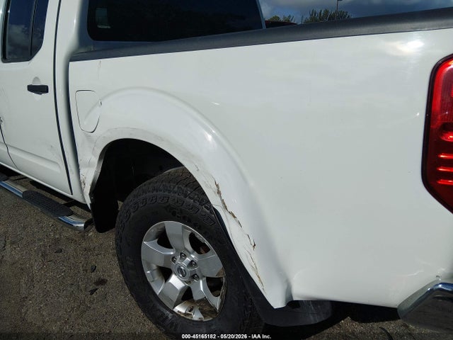 Nissan Frontier Sv