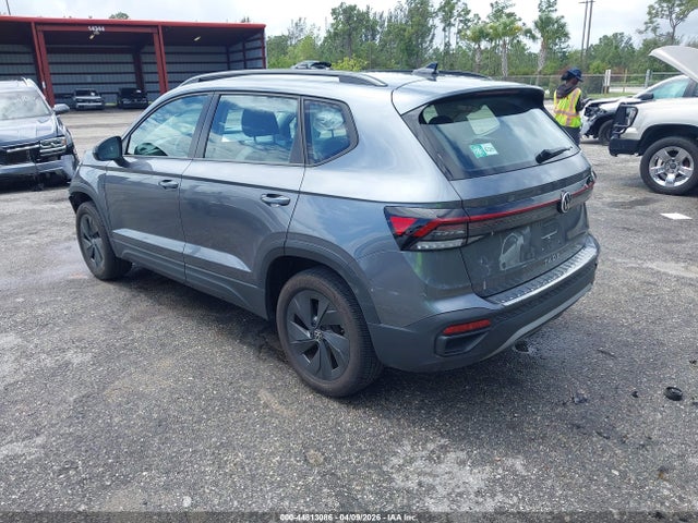Volkswagen Taos 1.5t S