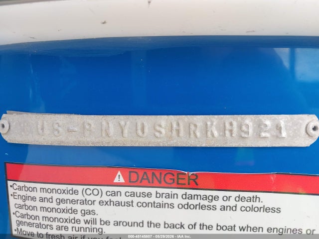 Stingray 27