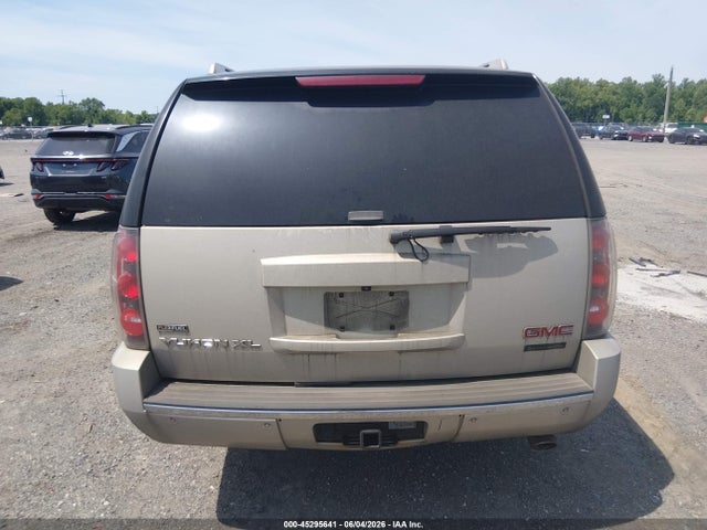 GMC Yukon Denali