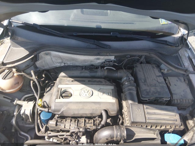Volkswagen Tiguan S