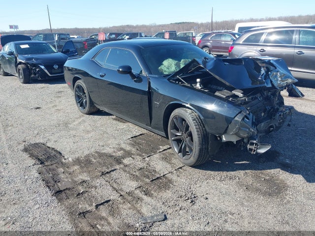 Salvage Dodge Challenger Image