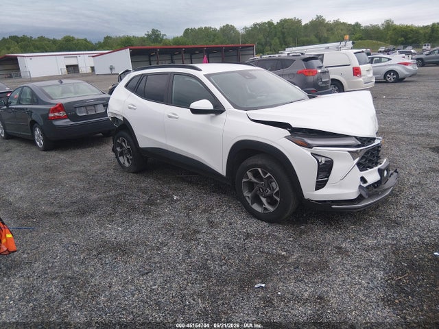 Salvage Chevrolet Trax Image