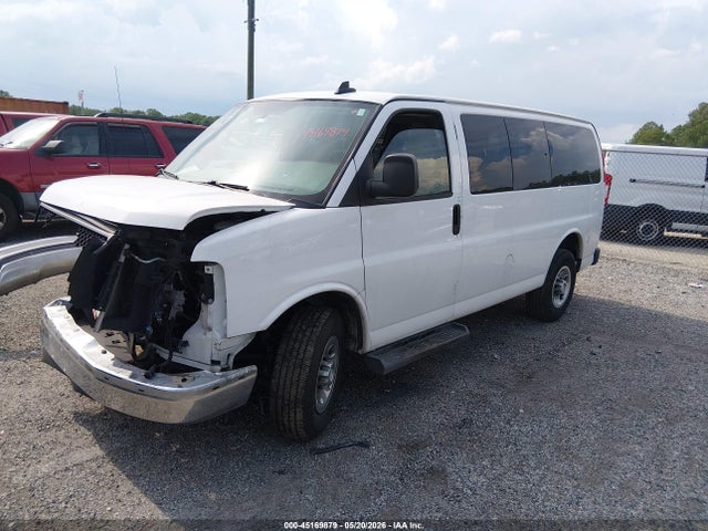 Chevrolet Express Lt