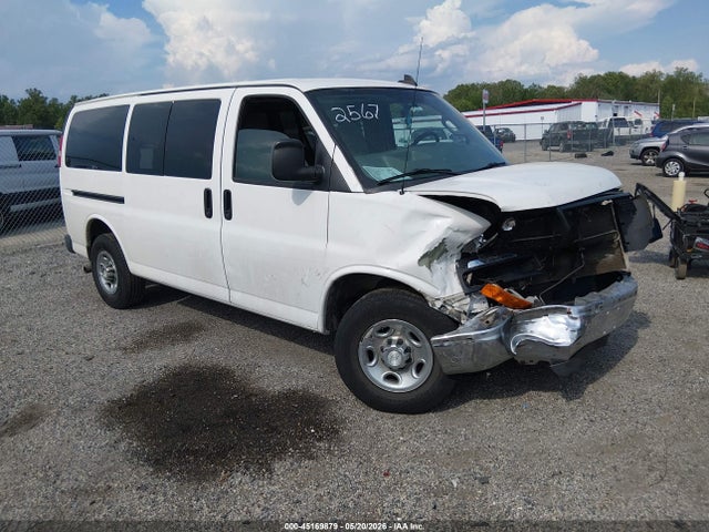 Salvage Chevrolet Express Image