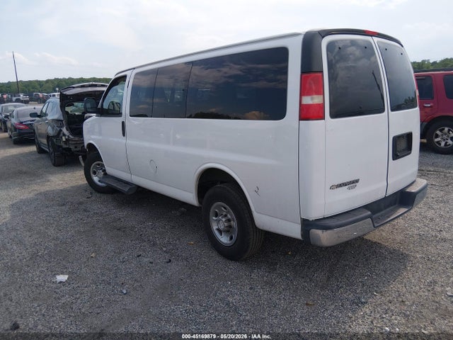 Chevrolet Express Lt