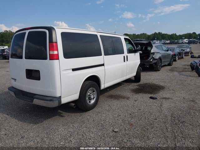 Chevrolet Express Lt