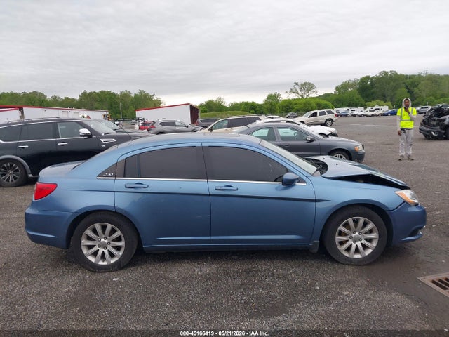 Chrysler 200 Touring