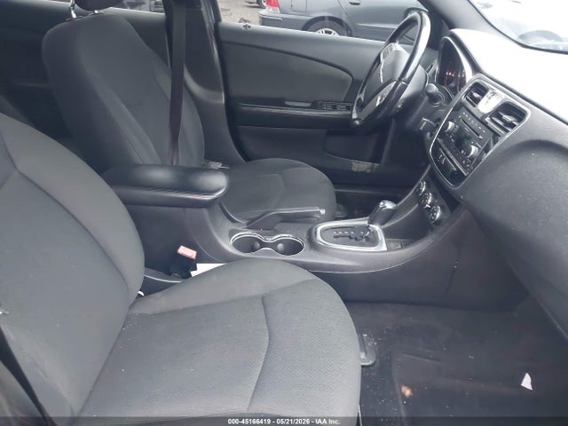 Chrysler 200 Touring