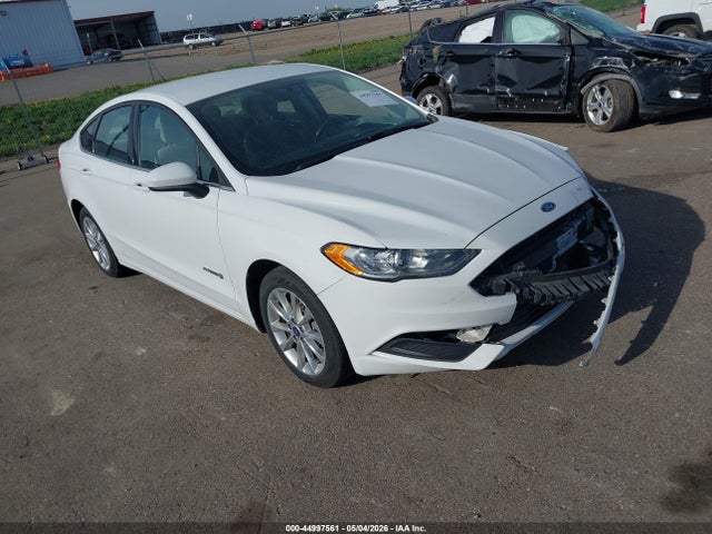 Salvage Ford Fusion Image