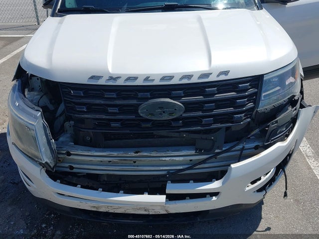Ford Explorer Sport