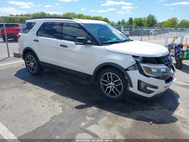 Salvage Ford Explorer Image