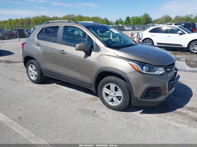 Salvage Chevrolet Trax Image