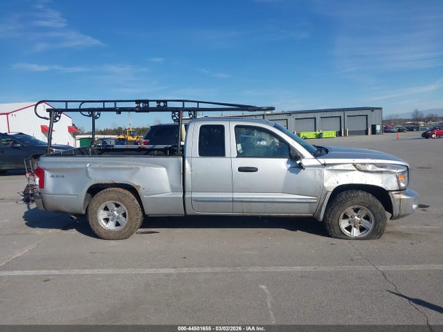 Dodge Dakota Laramie