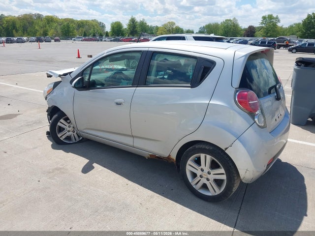 Chevrolet Spark 1lt Auto