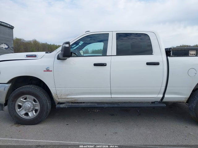 Ram 2500 Tradesman  4x4 6'4 Box