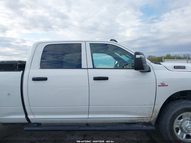 Ram 2500 Tradesman  4x4 6'4 Box