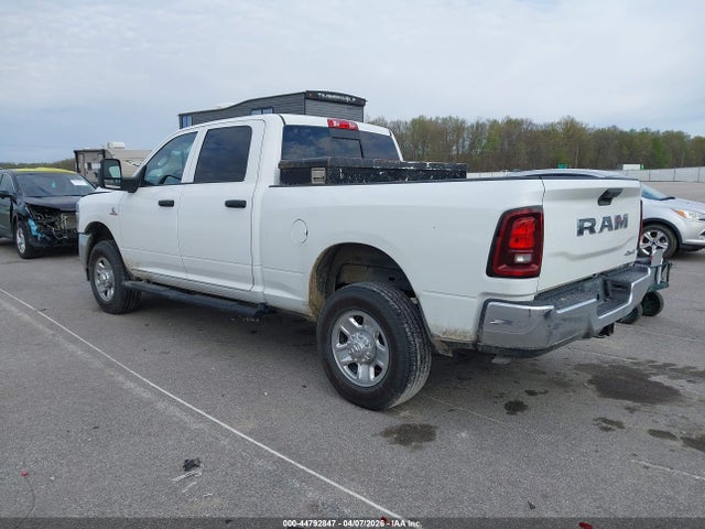 Ram 2500 Tradesman  4x4 6'4 Box