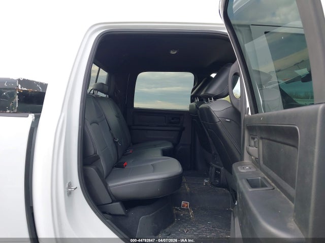 Ram 2500 Tradesman  4x4 6'4 Box