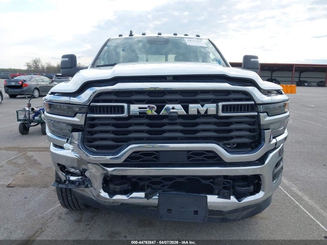 Ram 2500 Tradesman  4x4 6'4 Box