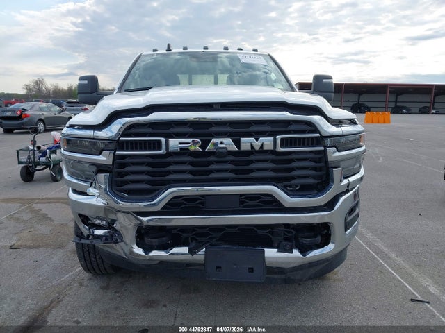 Ram 2500 Tradesman  4x4 6'4 Box