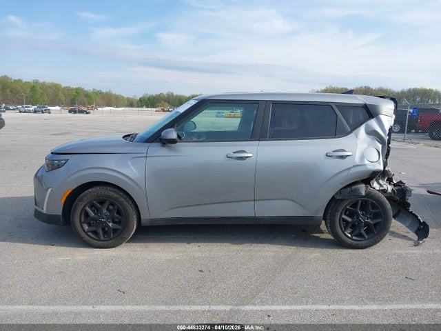 Kia Soul Lx
