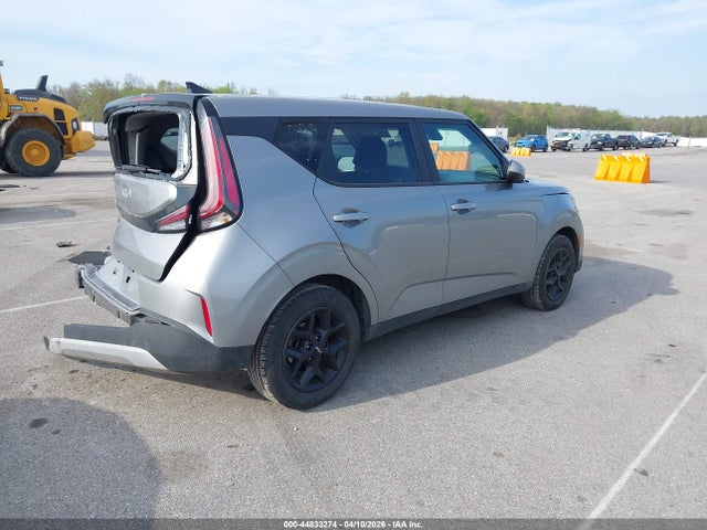 Kia Soul Lx
