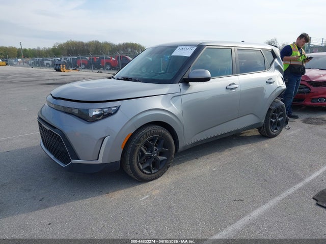 Kia Soul Lx