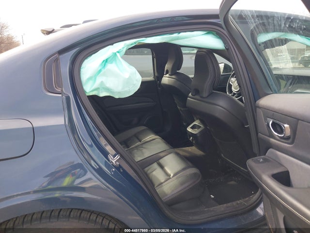 Volvo S60 T5 R-design