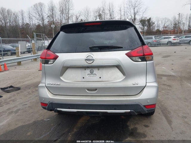 Nissan Rogue Sv