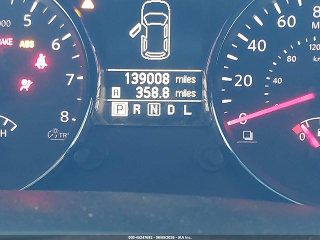 Nissan Rogue S