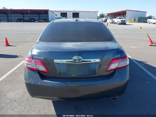 Toyota Camry Xle