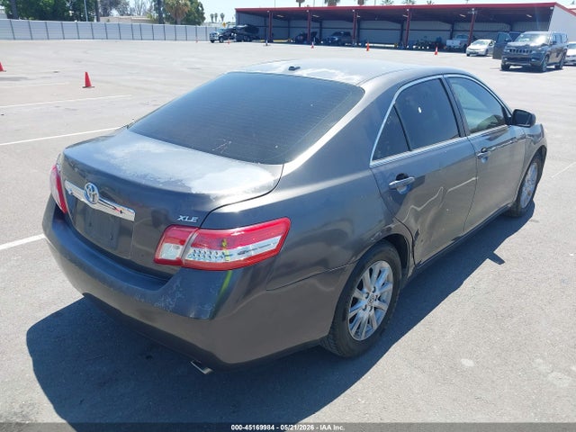 Toyota Camry Xle
