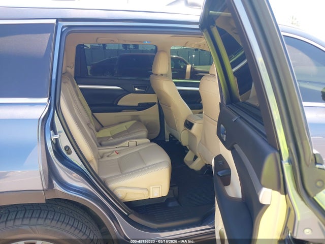 Toyota Highlander Xle V6